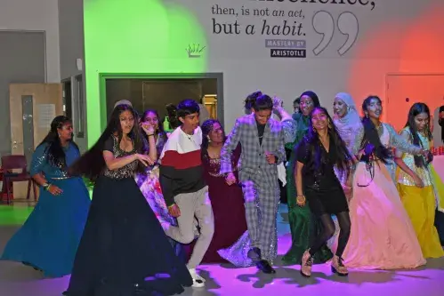 Prom dance